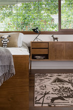 "Onas" Rug