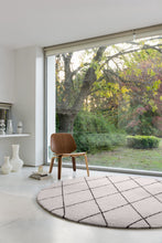 Ania 04 Circle Rug