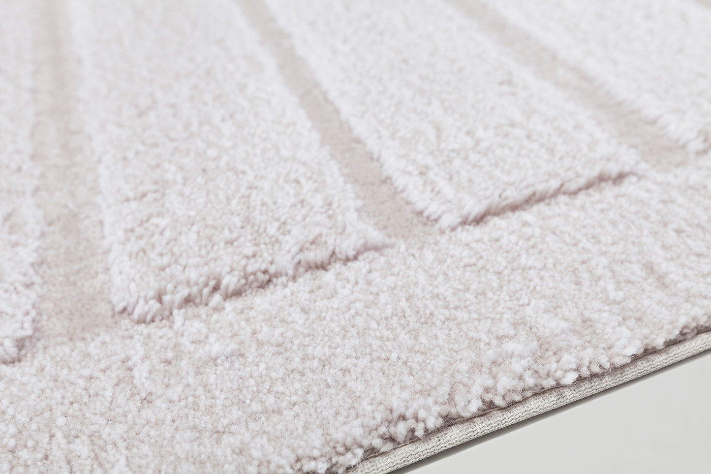 Dash Bed Rugs